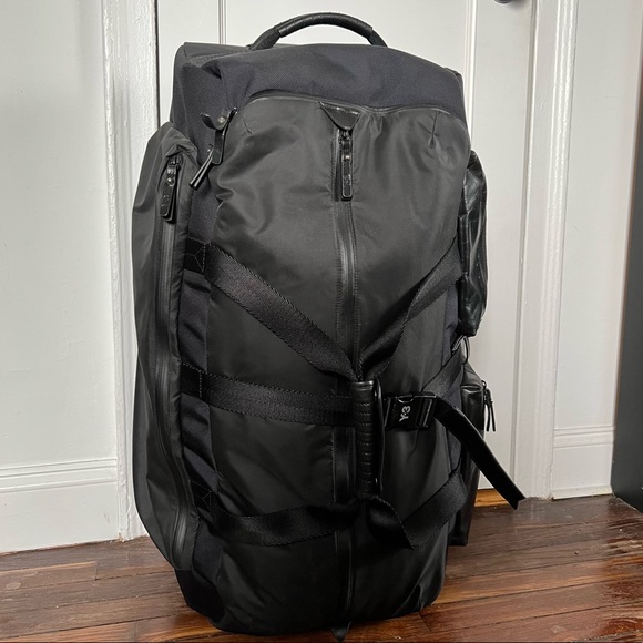 y3 luggage